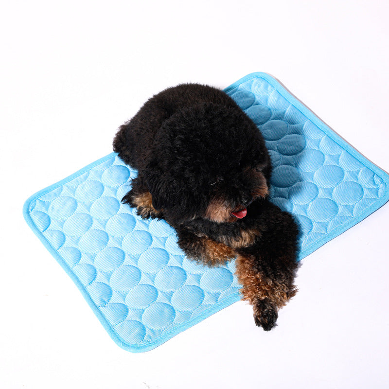 Tapis rafraîchissant pour chien et chat Patou — technologie Ice Silk